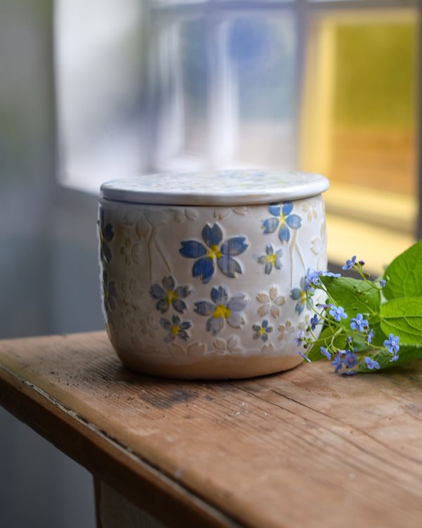 Maselniczka wodna francuska (French butter dish) „Z Niezapominajkami”. - obrazek 3