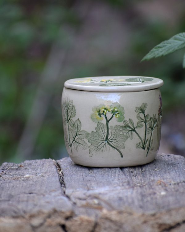 Maselniczka wodna francuska (French butter dish) "Z Wiosennej Łąki". - obrazek 3