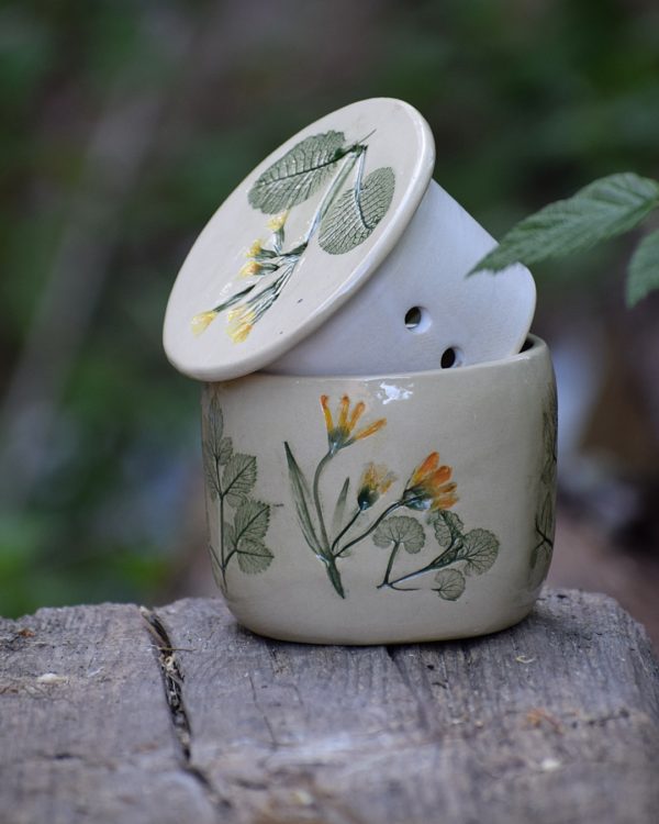 Maselniczka wodna francuska (French butter dish) "Z Wiosennej Łąki". - obrazek 4