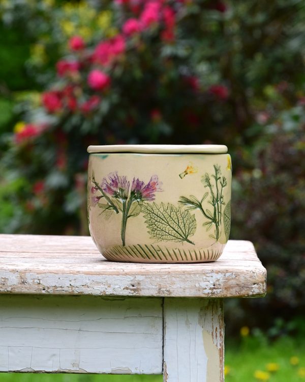 Maselniczka wodna francuska (French butter dish) "Z Wiosennej Łąki". - obrazek 2
