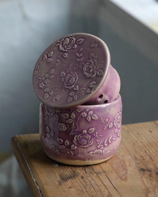 Maselniczka wodna francuska (French butter dish)  "Fioletowe róże".